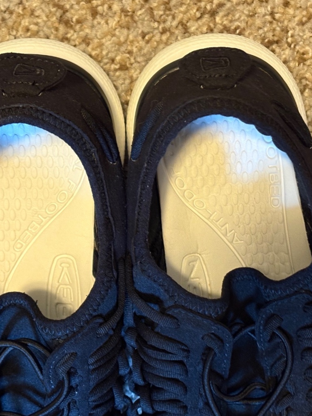 Keen Uneek O2 Black White Corded Water Shoes Sandals Women's 10.5 Mens 8.5 EU 41 - Picture 7 of 12